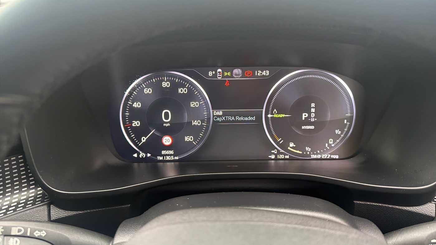 Used Volvo XC40 2022 for sale - 78035951: Photo 55