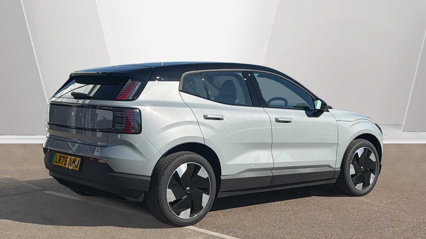 Used Volvo EX30 2025 for sale - 78179870: Photo 2