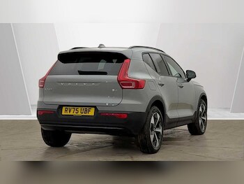 Used Volvo XC40 2025 for sale - 79405464: Photo
