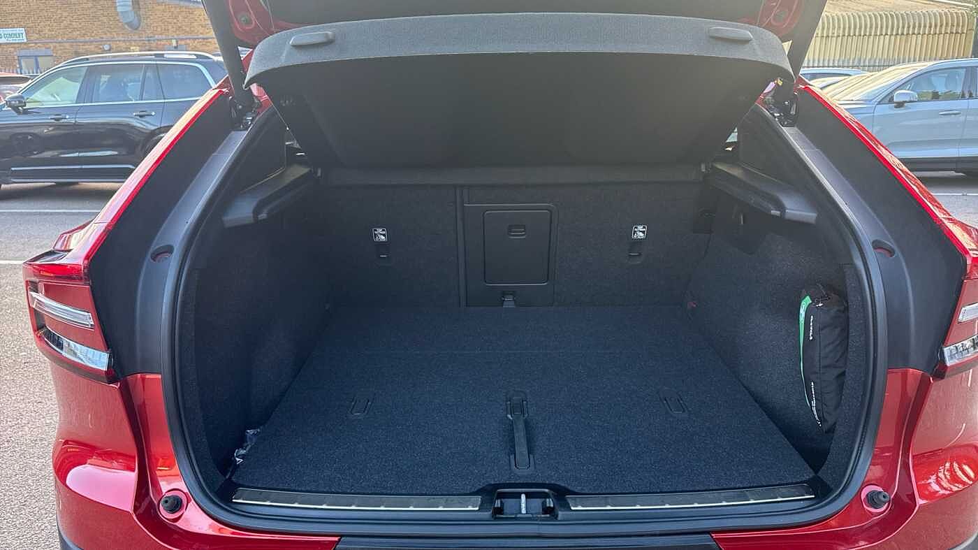 Used Volvo C40 2023 for sale - 78035948: Photo 15