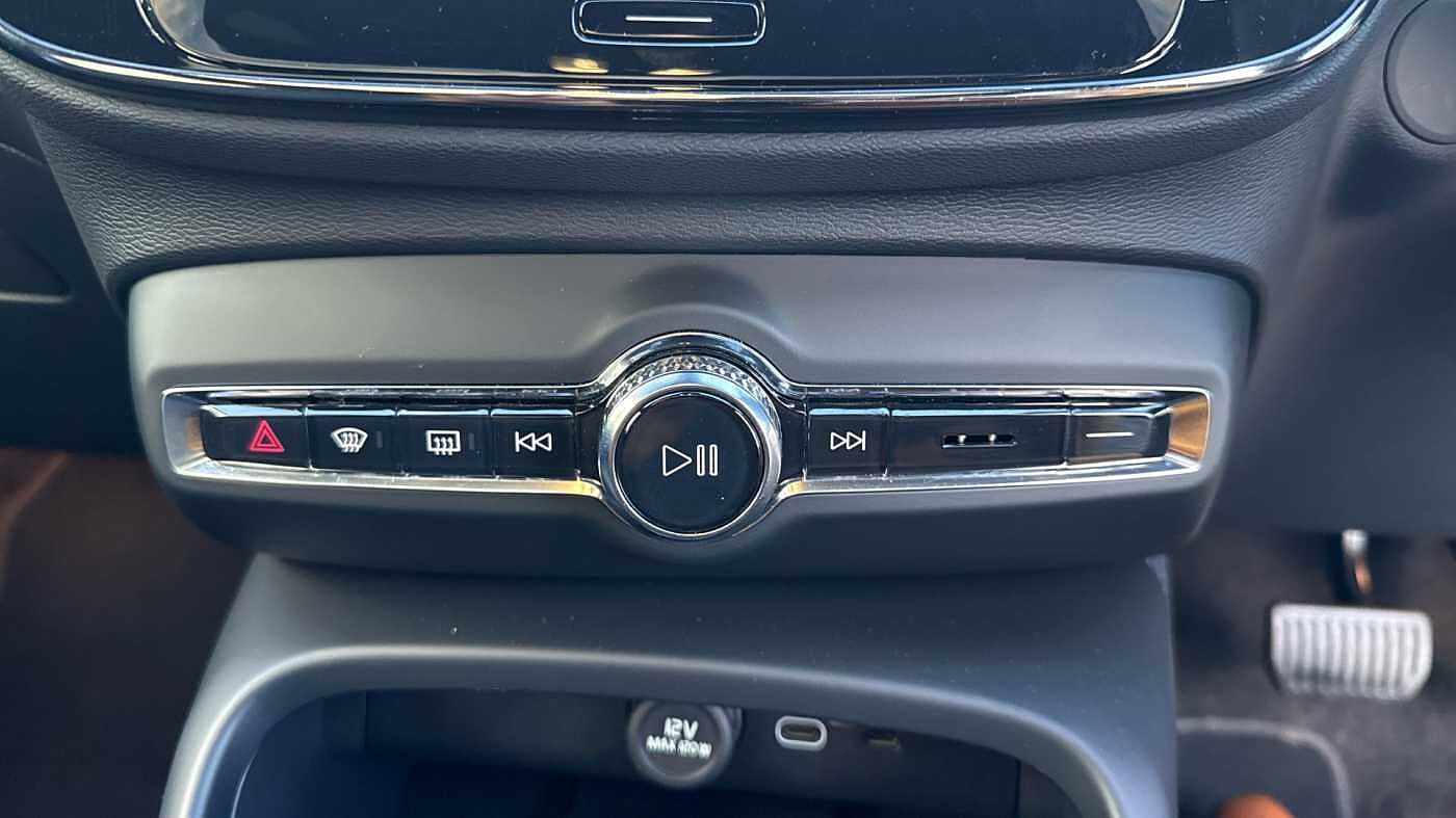 Used Volvo C40 2023 for sale - 78035948: Photo 45