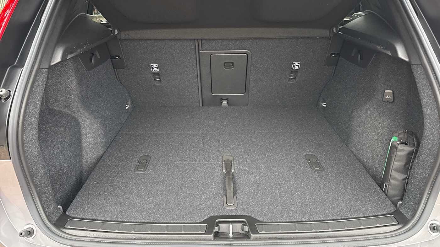 Used Volvo XC40 2025 for sale - 78035964: Photo 15