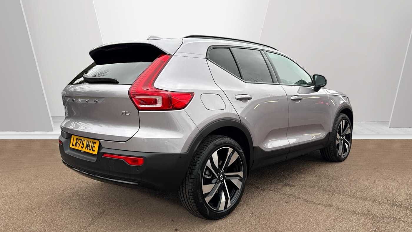 Used Volvo XC40 2025 for sale - 78035964: Photo 2