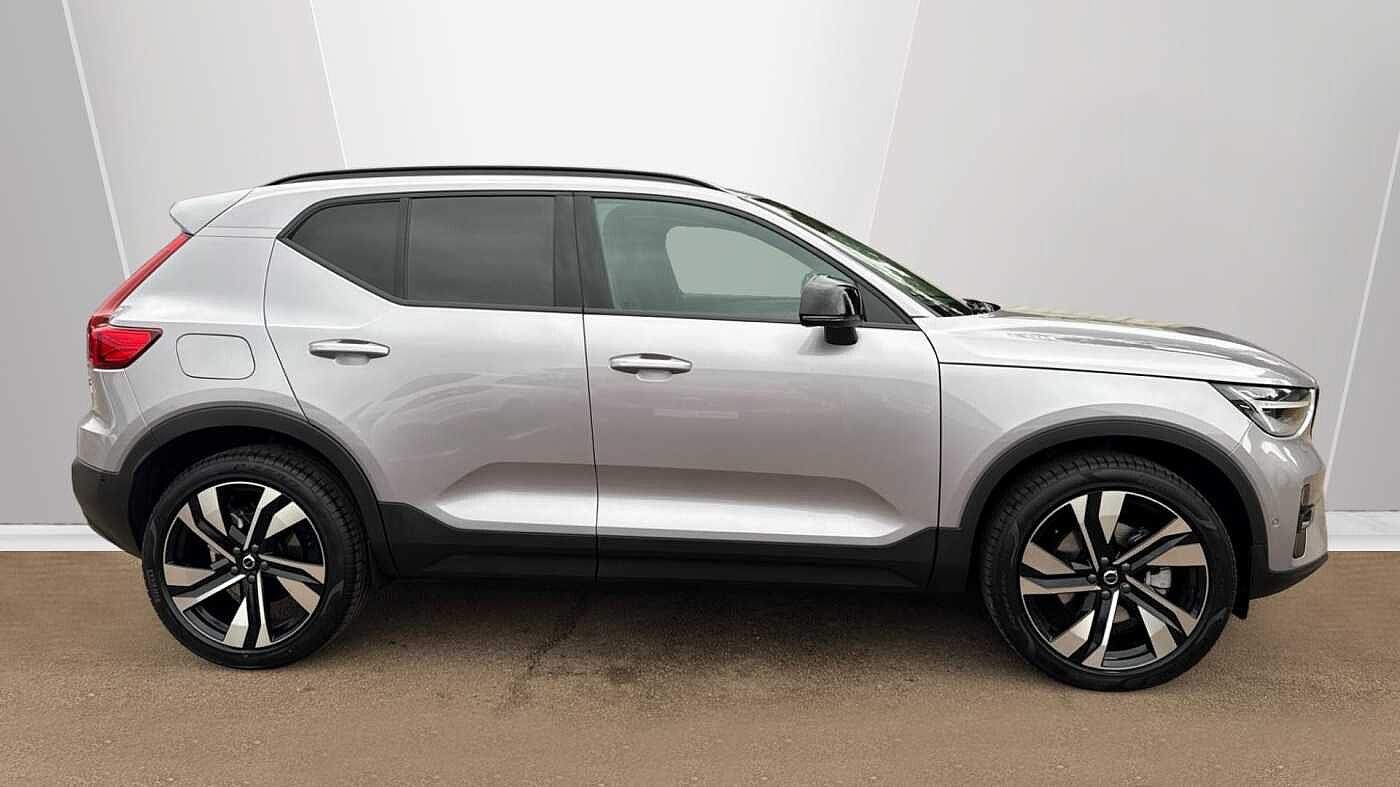 Used Volvo XC40 2025 for sale - 78035964: Photo 3