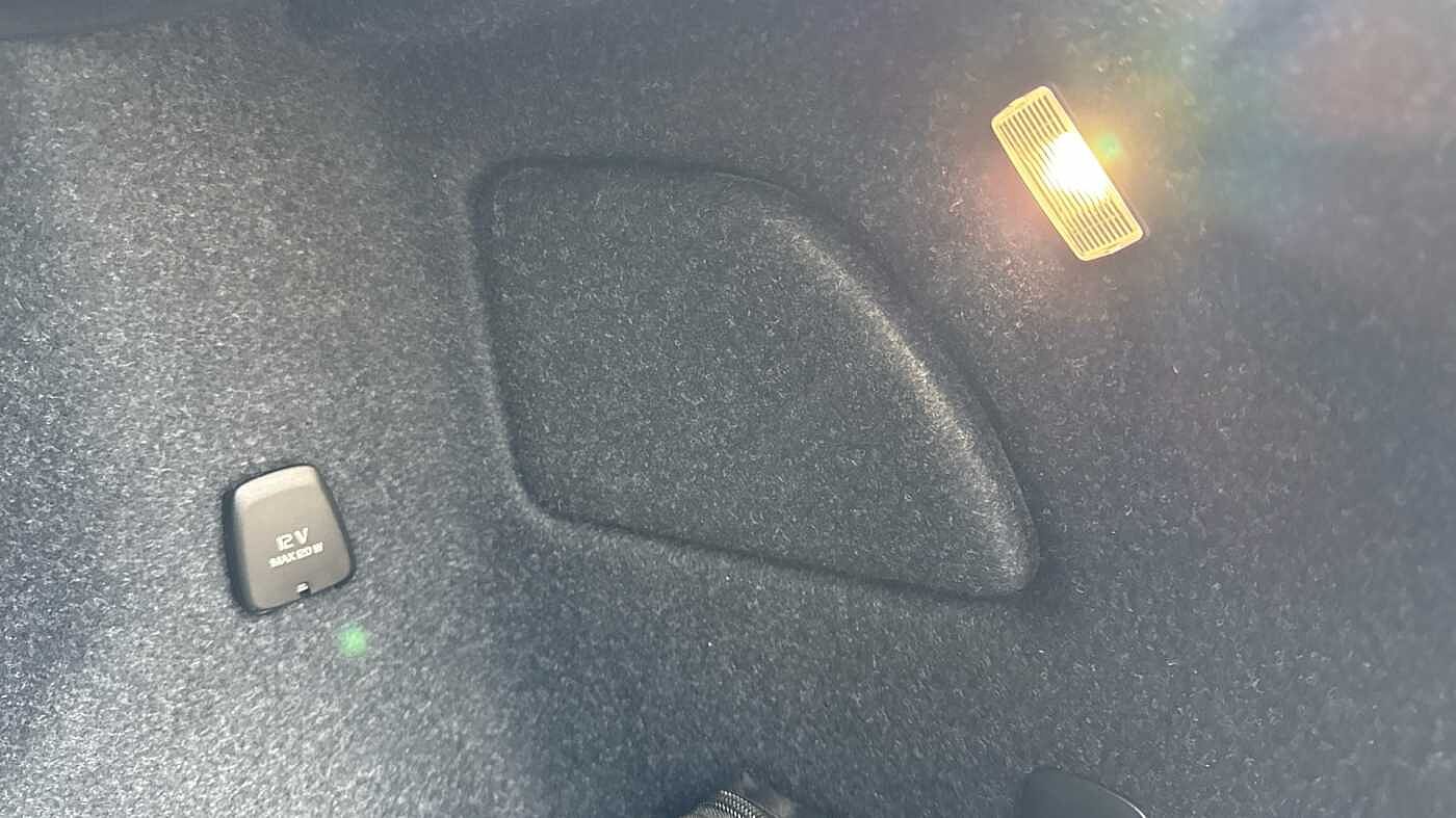 Used Volvo XC40 2025 for sale - 78035964: Photo 37