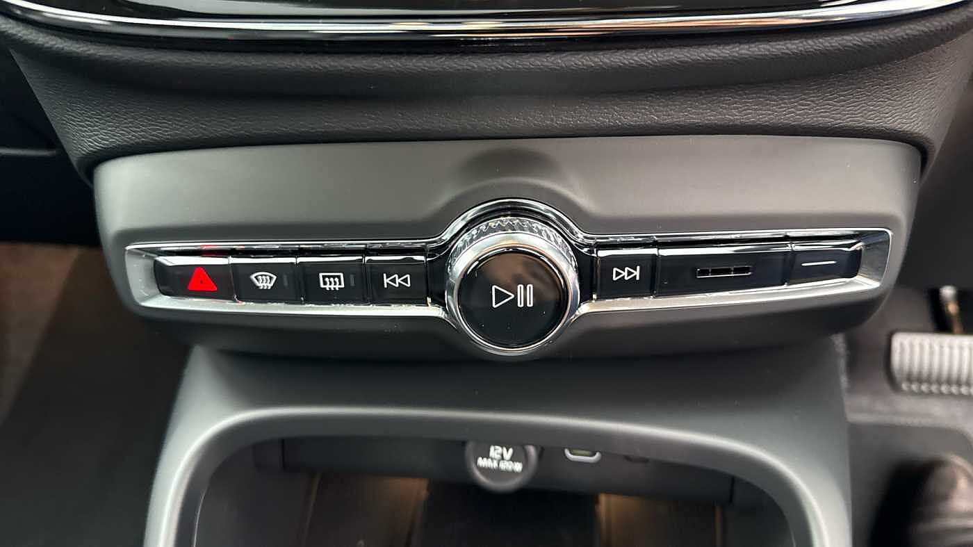 Used Volvo XC40 2025 for sale - 78035964: Photo 45