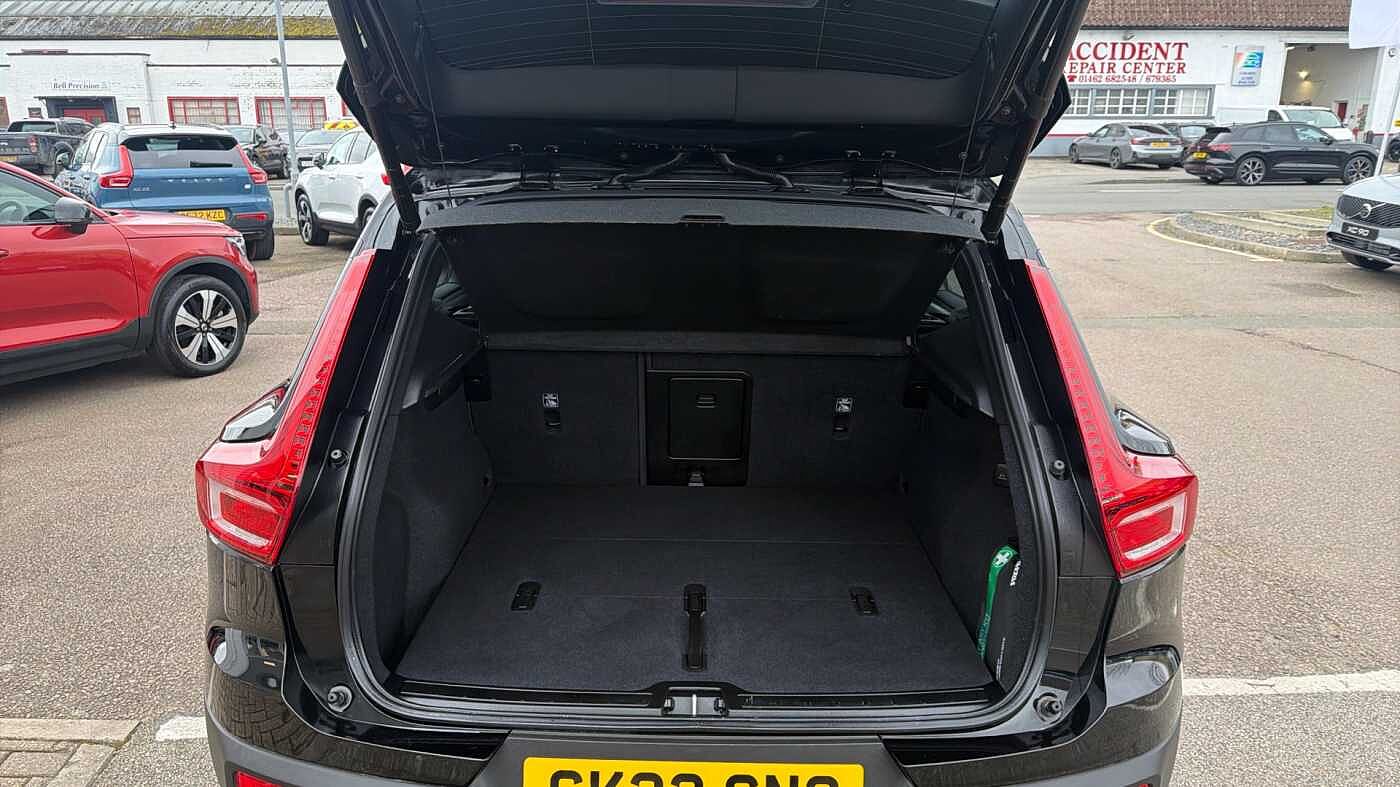 Used Volvo XC40 2023 for sale - 78035955: Photo 15