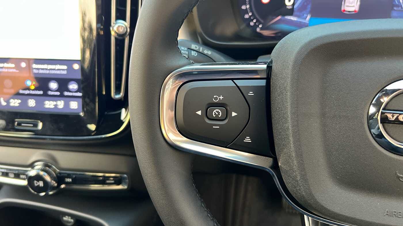 Used Volvo XC40 2025 for sale - 78035940: Photo 21