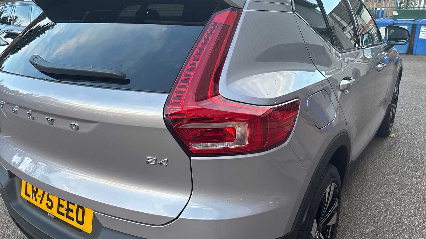 Used Volvo XC40 2025 for sale - 78035940: Photo 42