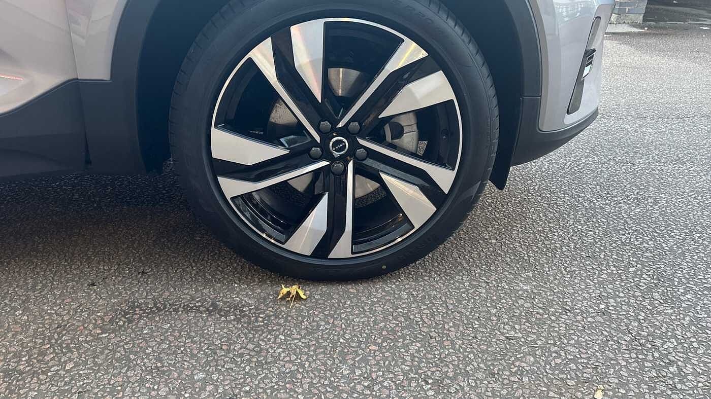 Used Volvo XC40 2025 for sale - 78035940: Photo 49