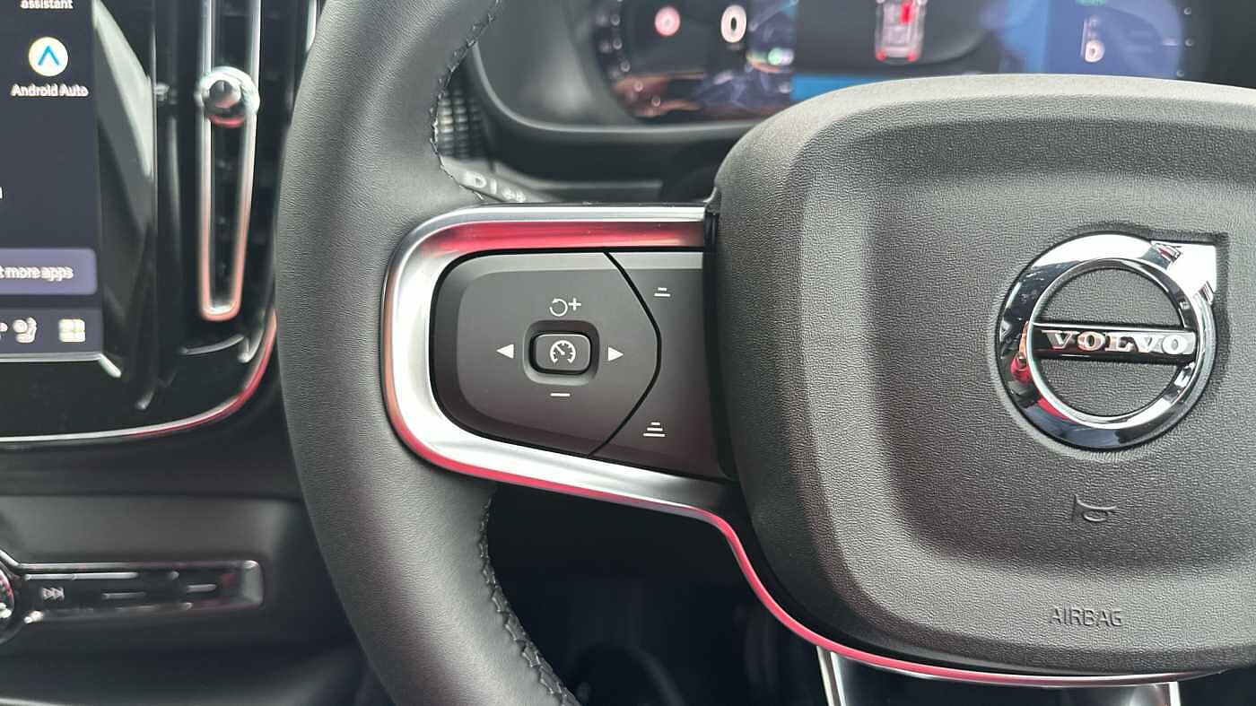 Used Volvo EX40 2025 for sale - 78035945: Photo 19