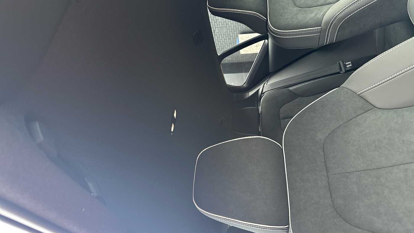 Used Volvo EX40 2025 for sale - 78035945: Photo 29