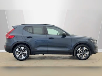 Used Volvo XC40 2025 for sale - 78456510: Photo