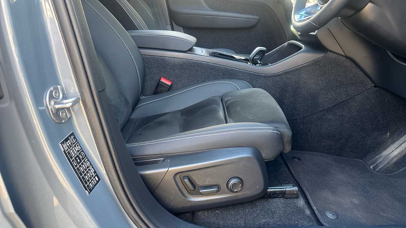 Used Volvo C40 2023 for sale - 78172552: Photo 32