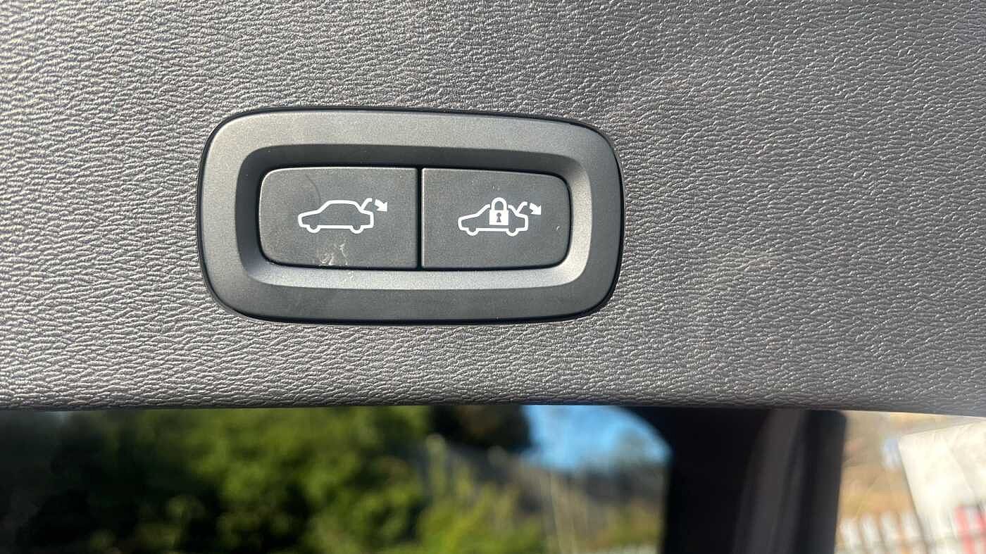 Used Volvo C40 2023 for sale - 78172552: Photo 37