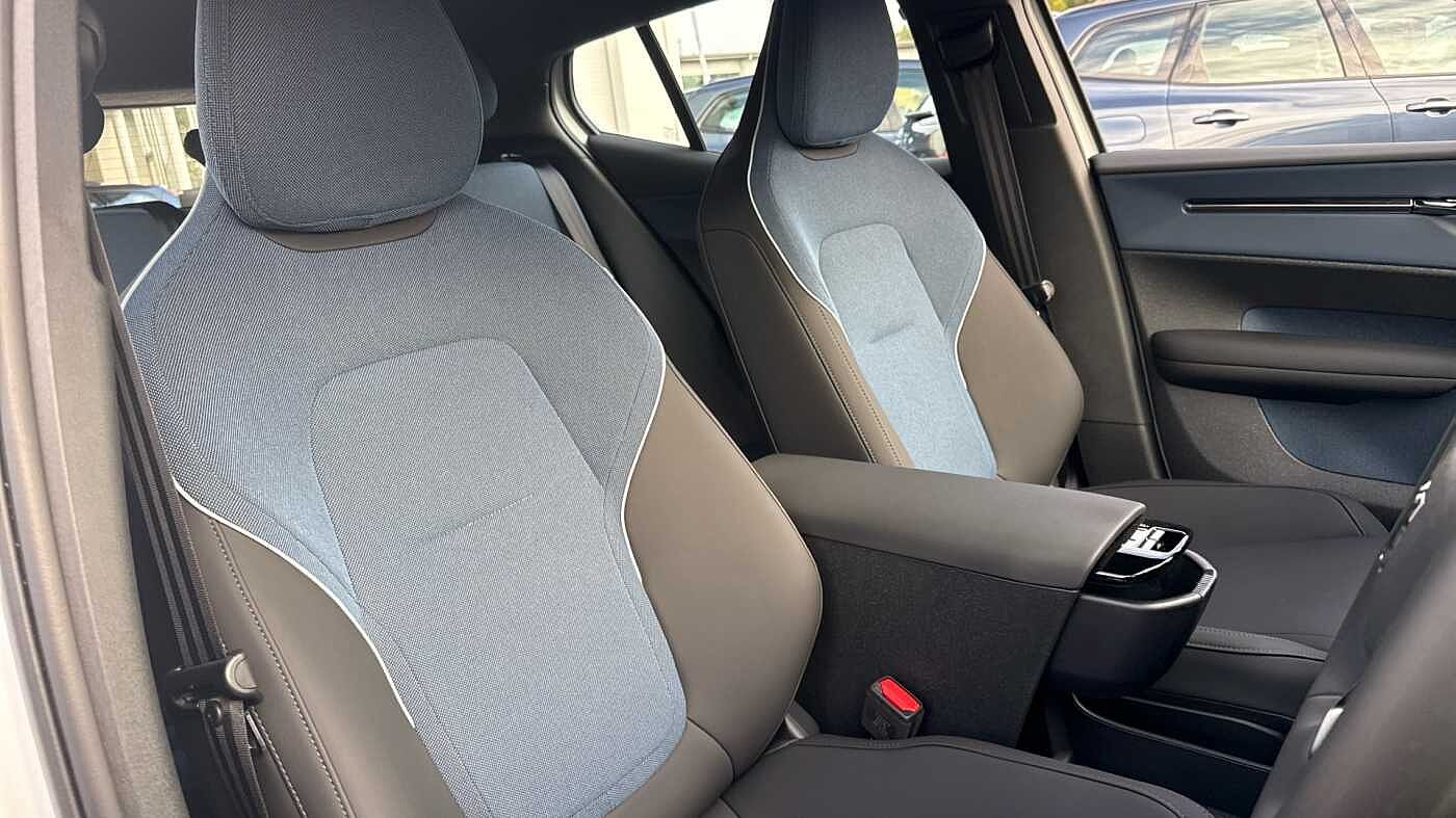 Used Volvo EX30 2025 for sale - 78035938: Photo 31