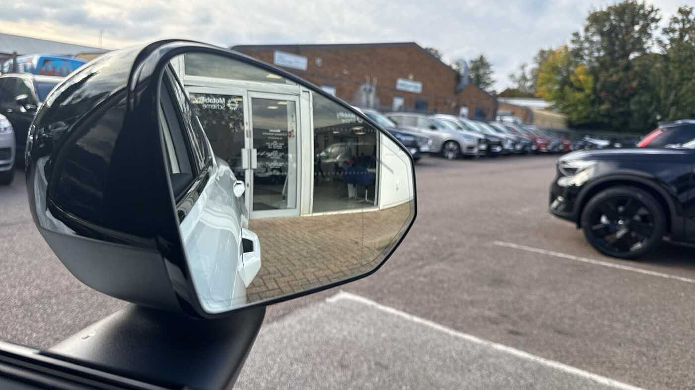 Used Volvo EX30 2025 for sale - 78035938: Photo 32