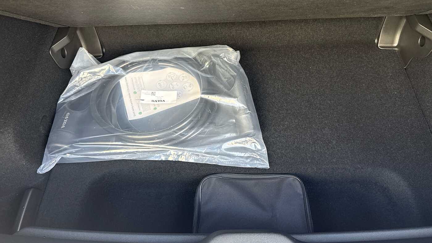 Used Volvo EX30 2025 for sale - 78035938: Photo 39