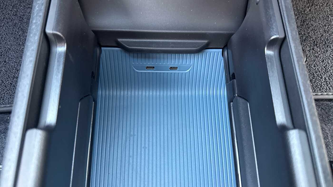 Used Volvo EX30 2025 for sale - 78035938: Photo 46