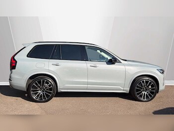 Used Volvo XC90 2026 for sale - 78406429: Photo