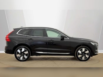 Used Volvo XC60 2025 for sale - 78212015: Photo