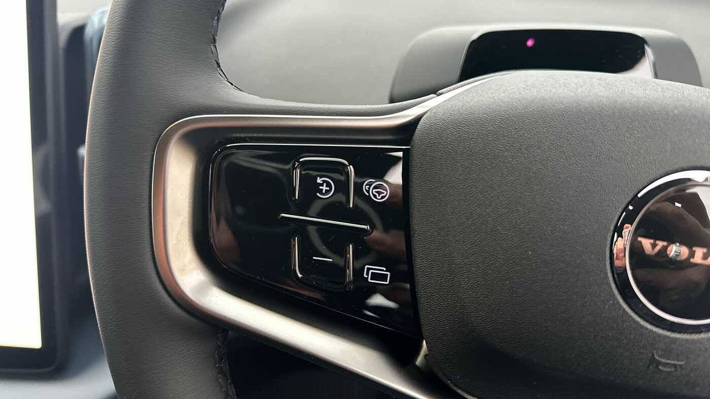 Used Volvo EX30 2025 for sale - 78035934: Photo 22