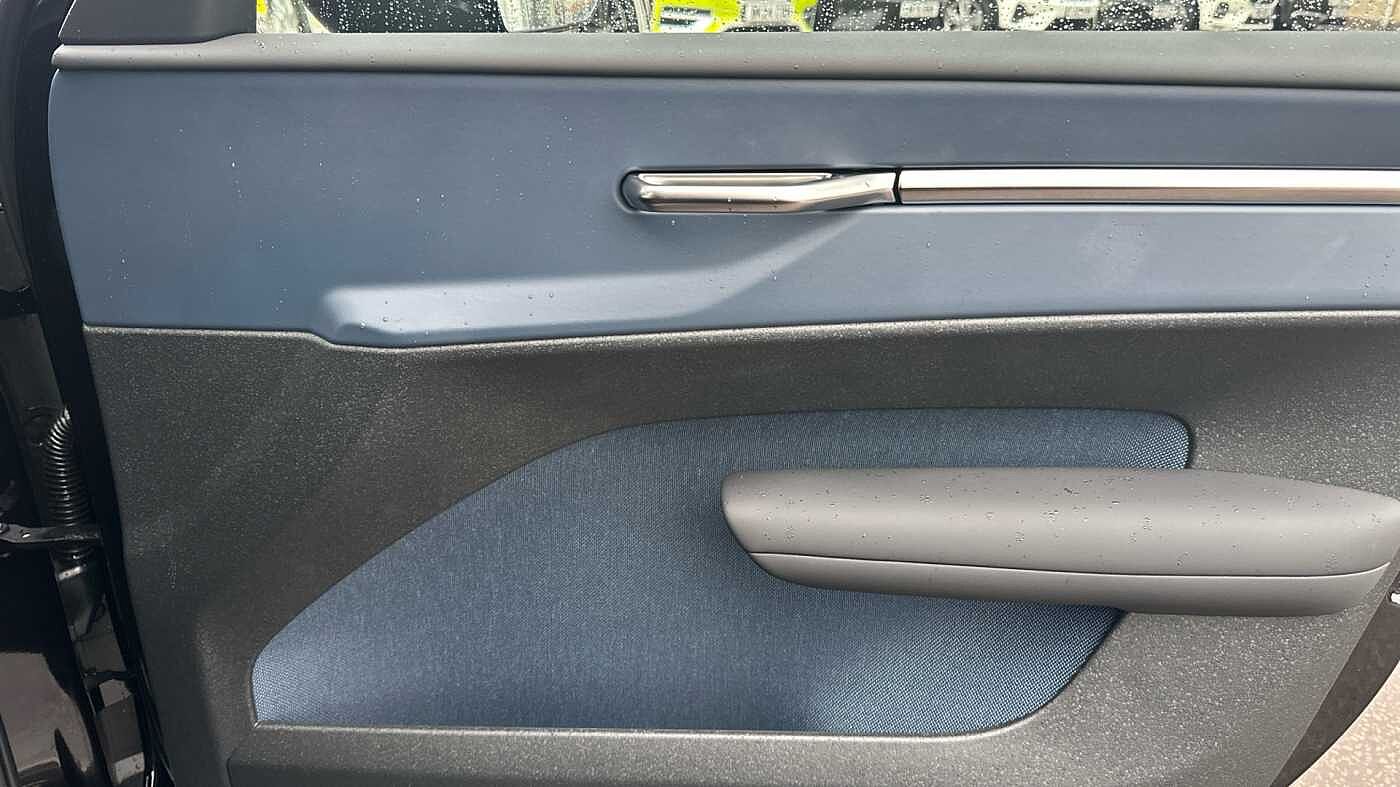 Used Volvo EX30 2025 for sale - 78035934: Photo 30