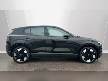 Used Volvo EX30 2025 for sale - 78035934: Photo