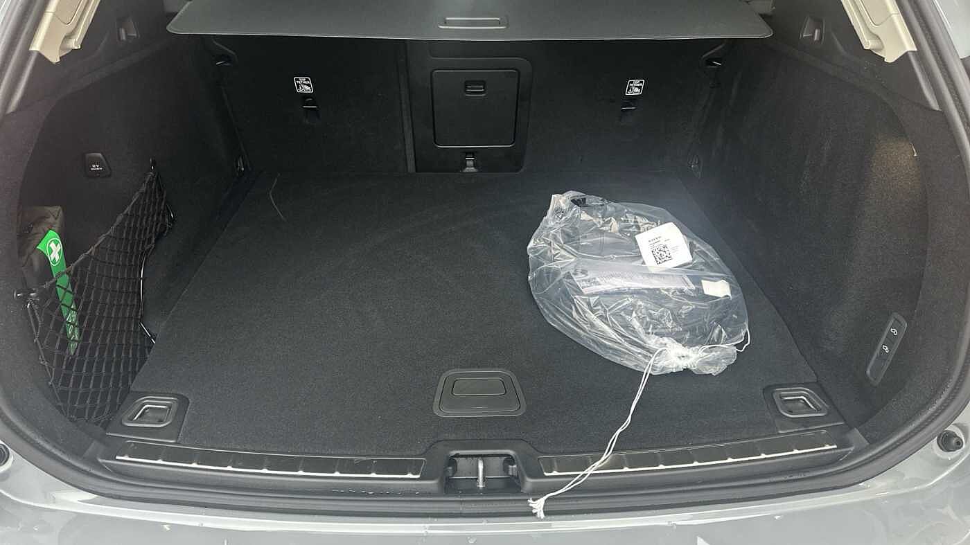 Used Volvo XC60 2025 for sale - 78035935: Photo 15