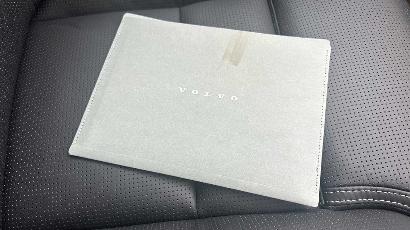 Used Volvo XC60 2025 for sale - 78035935: Photo 16