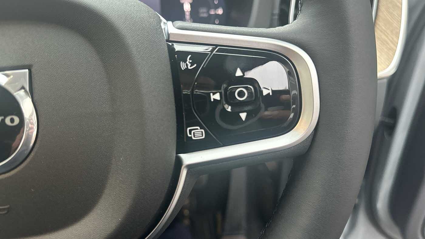 Used Volvo XC60 2025 for sale - 78035935: Photo 23