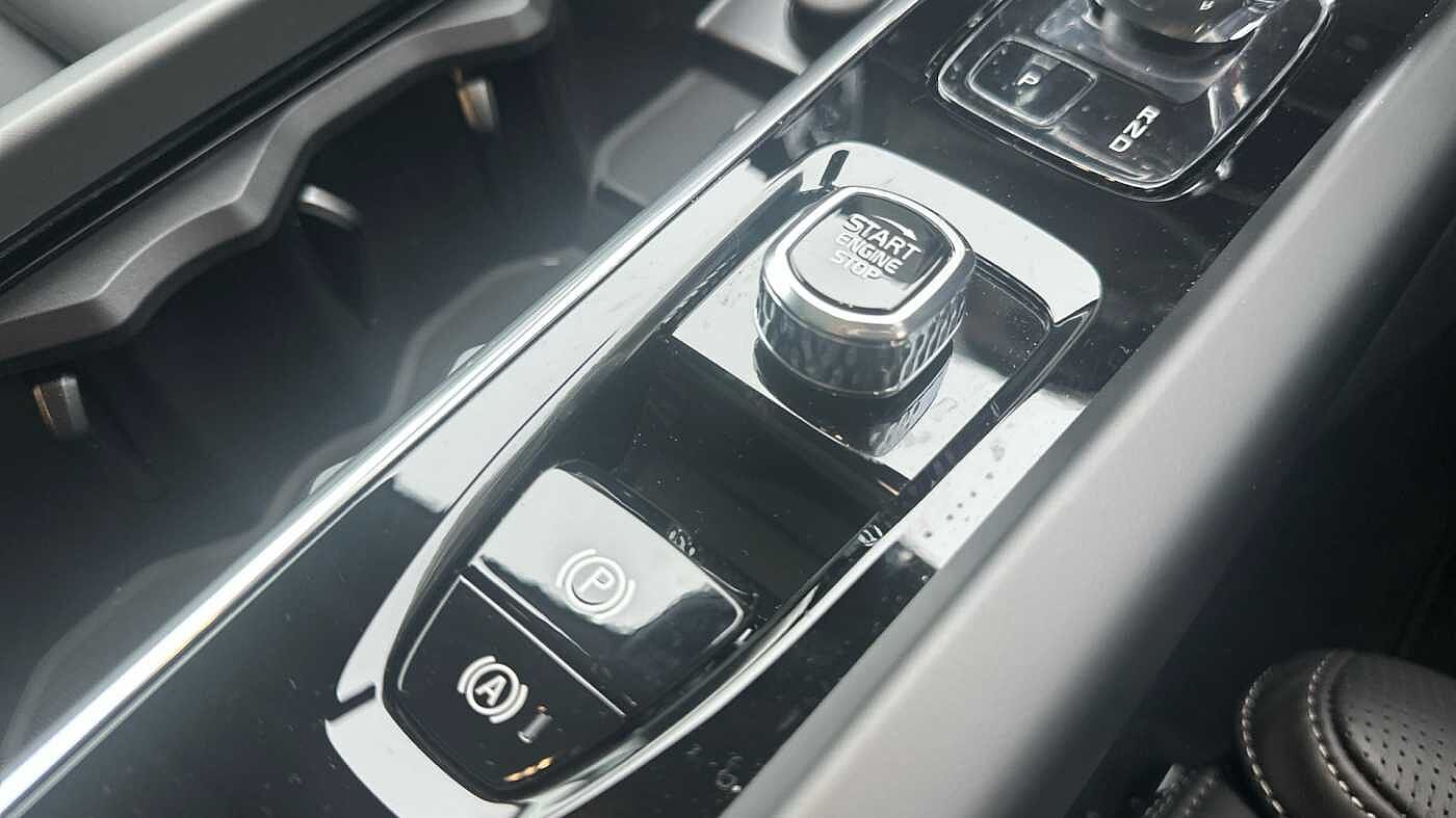 Used Volvo XC60 2025 for sale - 78035935: Photo 28