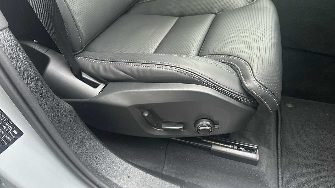 Used Volvo XC60 2025 for sale - 78035935: Photo 31