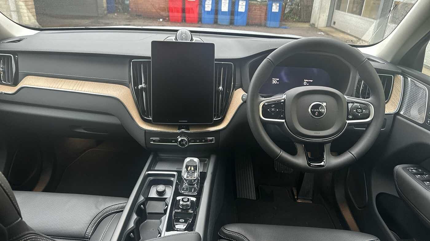 Used Volvo XC60 2025 for sale - 78035935: Photo 6