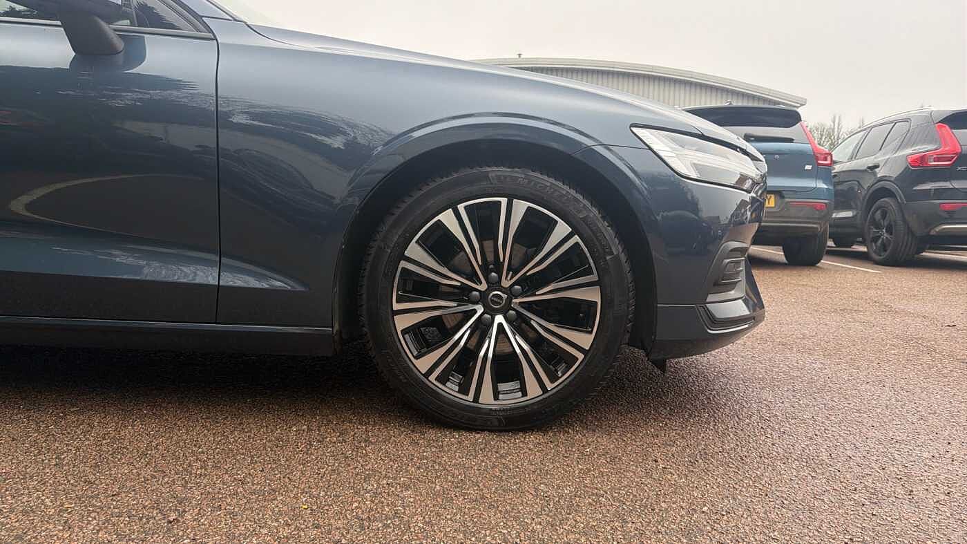 Used Volvo V60 2023 for sale - 78035958: Photo 11