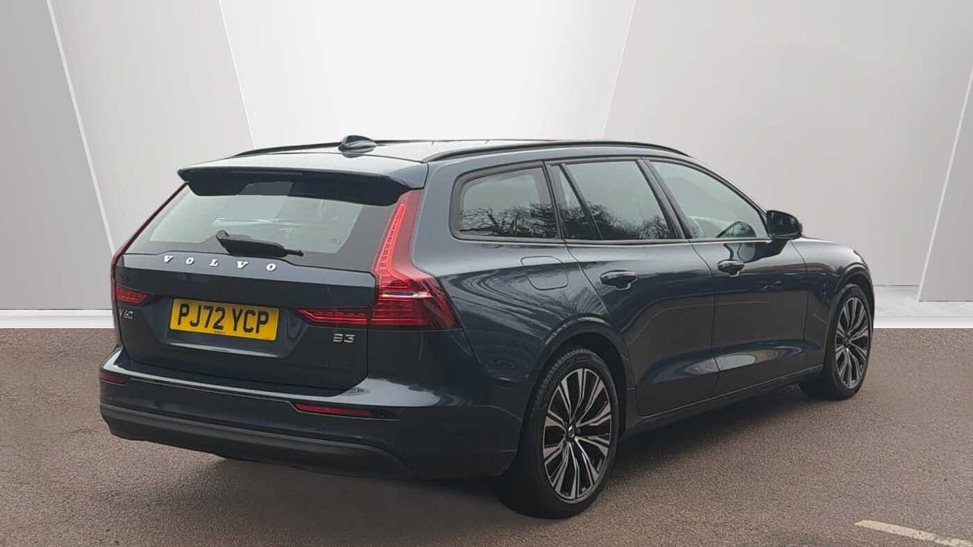 Used Volvo V60 2023 for sale - 78035958: Photo 2