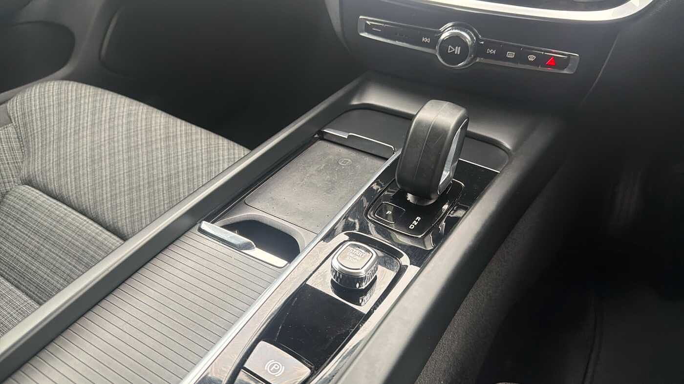 Used Volvo V60 2023 for sale - 78035958: Photo 26