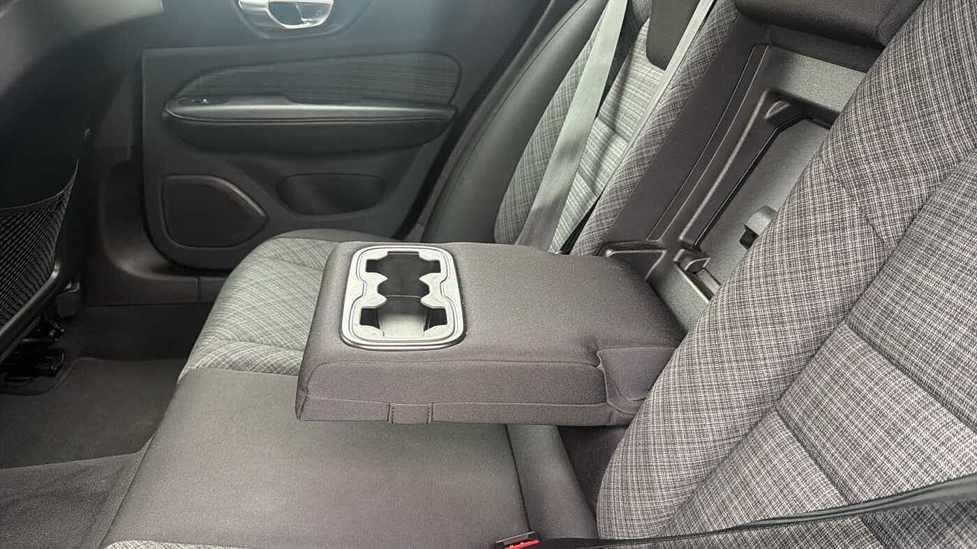 Used Volvo V60 2023 for sale - 78035958: Photo 34