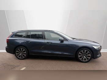 Used Volvo V60 2023 for sale - 78035958: Photo
