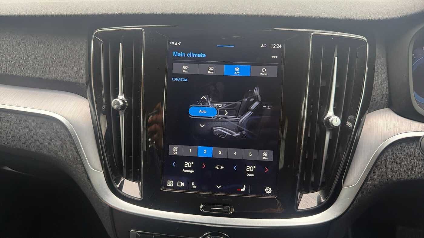 Used Volvo V60 2023 for sale - 78035958: Photo 43