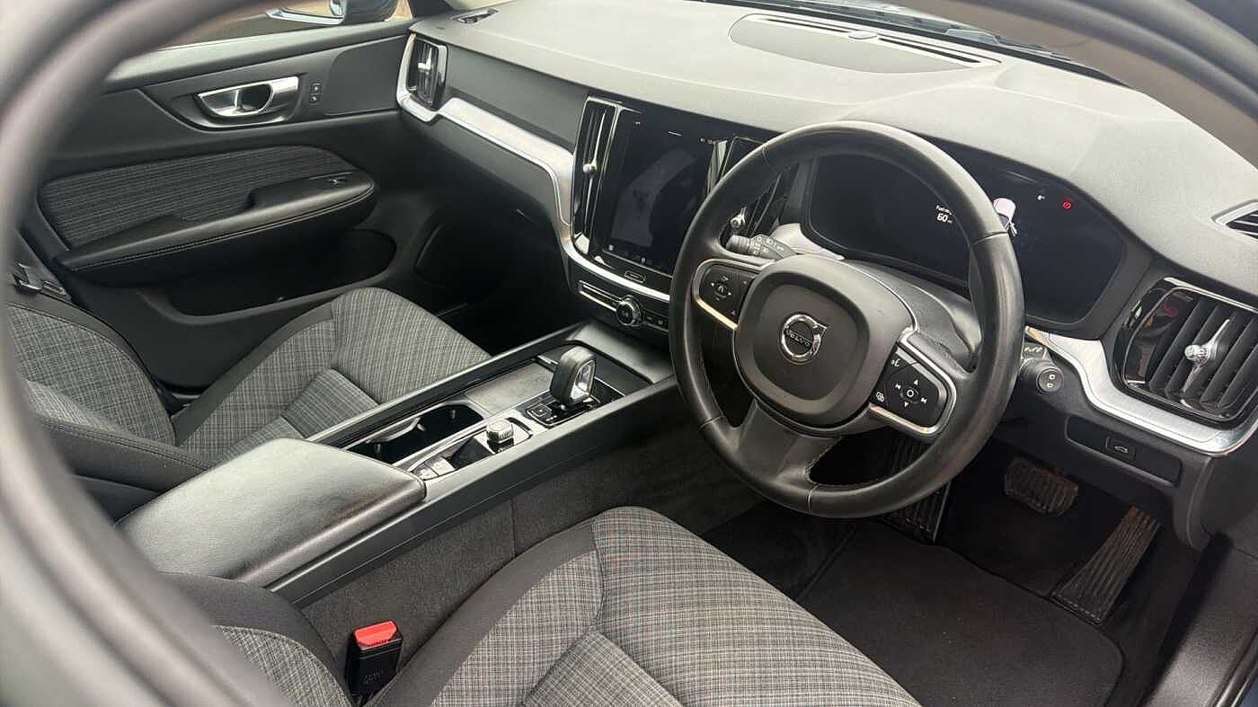 Used Volvo V60 2023 for sale - 78035958: Photo 5