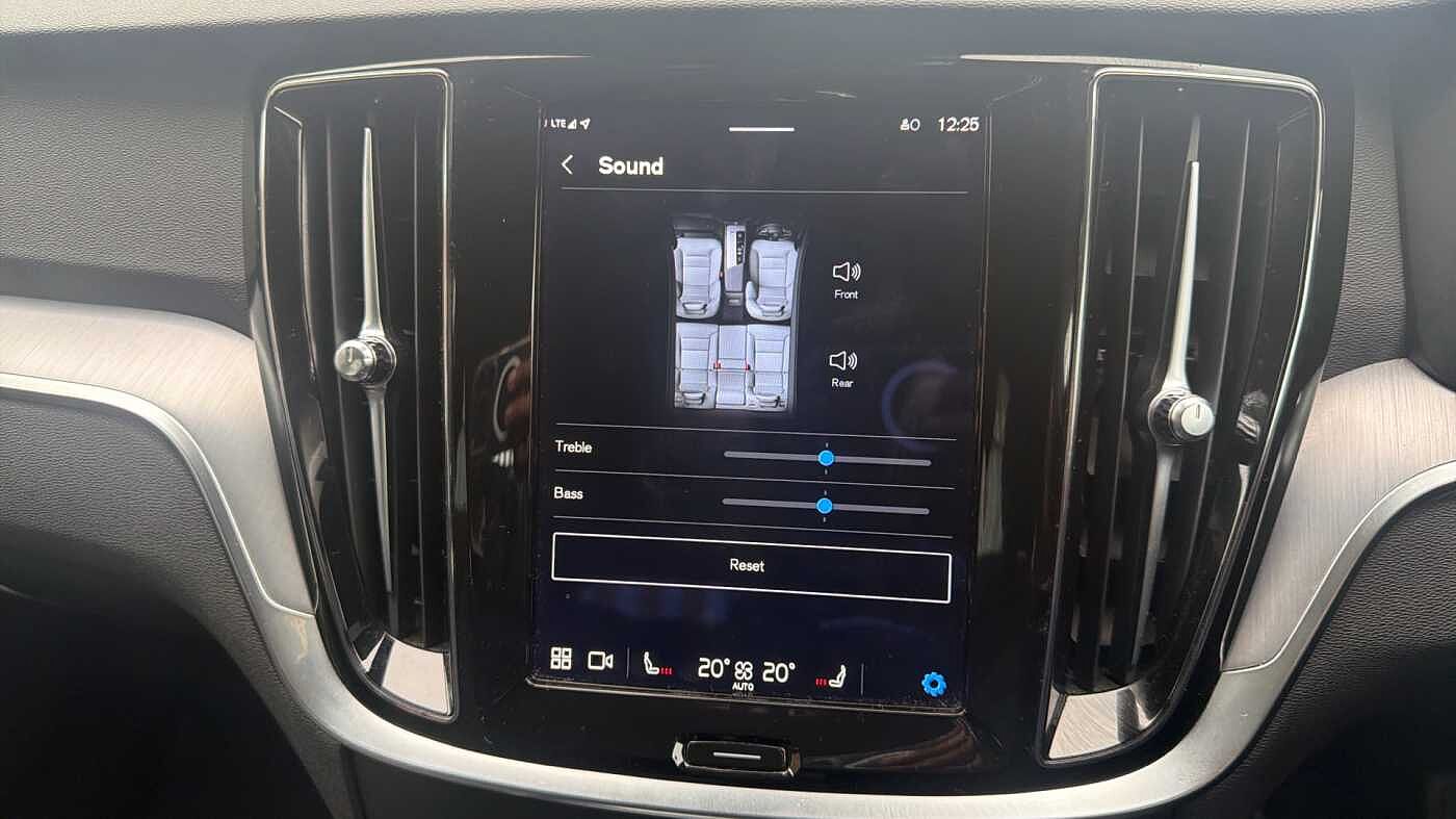 Used Volvo V60 2023 for sale - 78035958: Photo 52