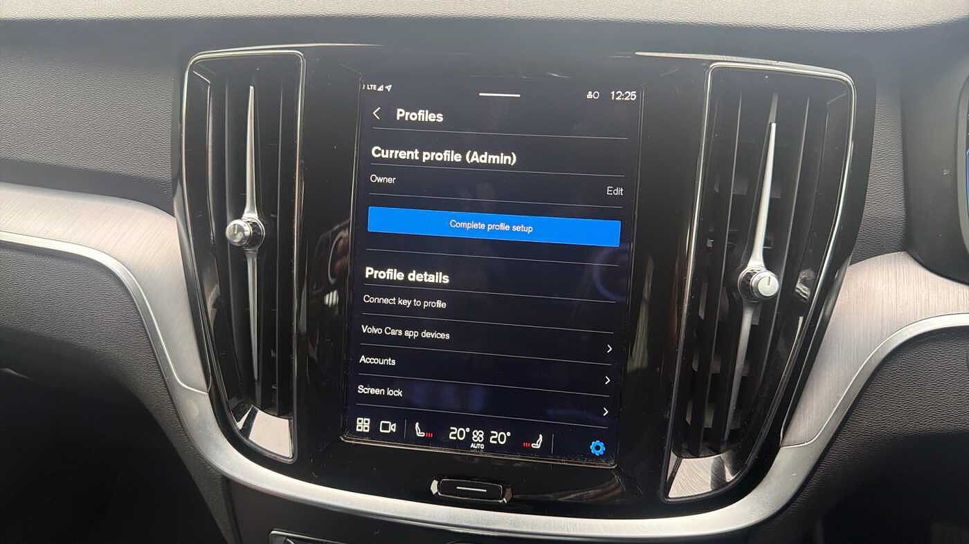 Used Volvo V60 2023 for sale - 78035958: Photo 53