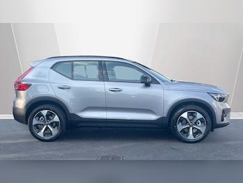 Used Volvo XC40 2026 for sale - 79399526: Photo