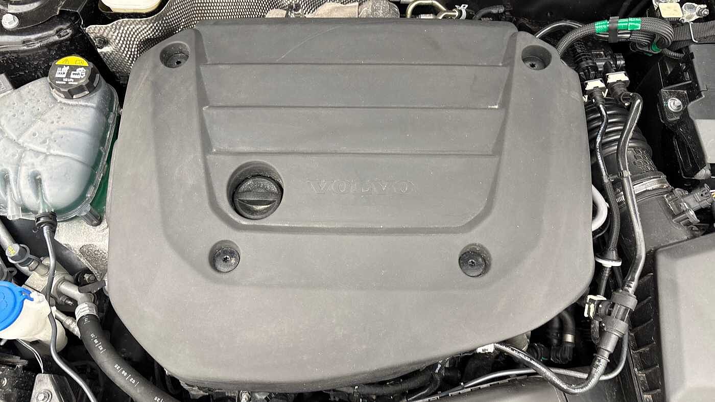 Used Volvo XC40 2025 for sale - 78035969: Photo 15