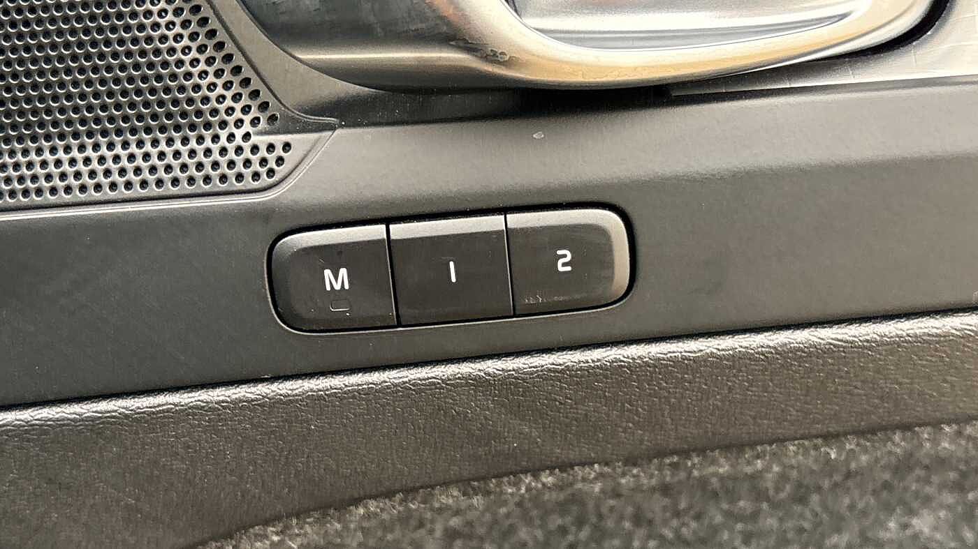 Used Volvo XC40 2025 for sale - 78035969: Photo 24