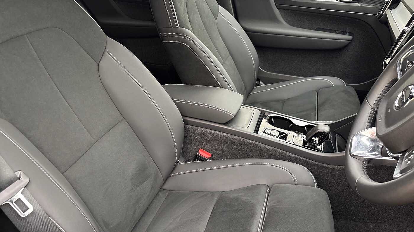 Used Volvo XC40 2025 for sale - 78035969: Photo 27