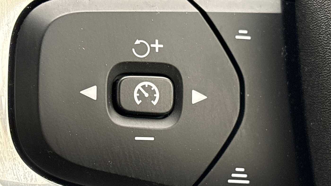 Used Volvo XC40 2025 for sale - 78035969: Photo 29