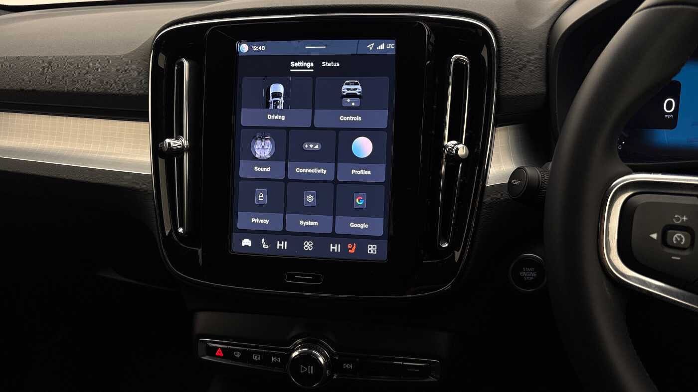 Used Volvo XC40 2025 for sale - 78035969: Photo 33