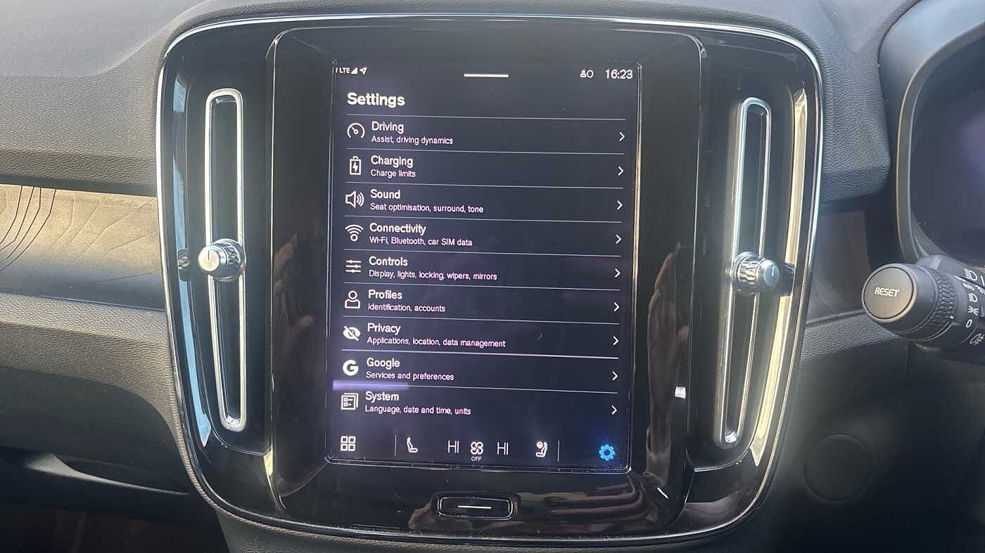 Used Volvo XC40 2022 for sale - 78035950: Photo 18